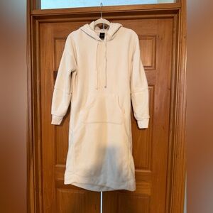 Cuddl Duds Cream Hooded Sleeper/lounger